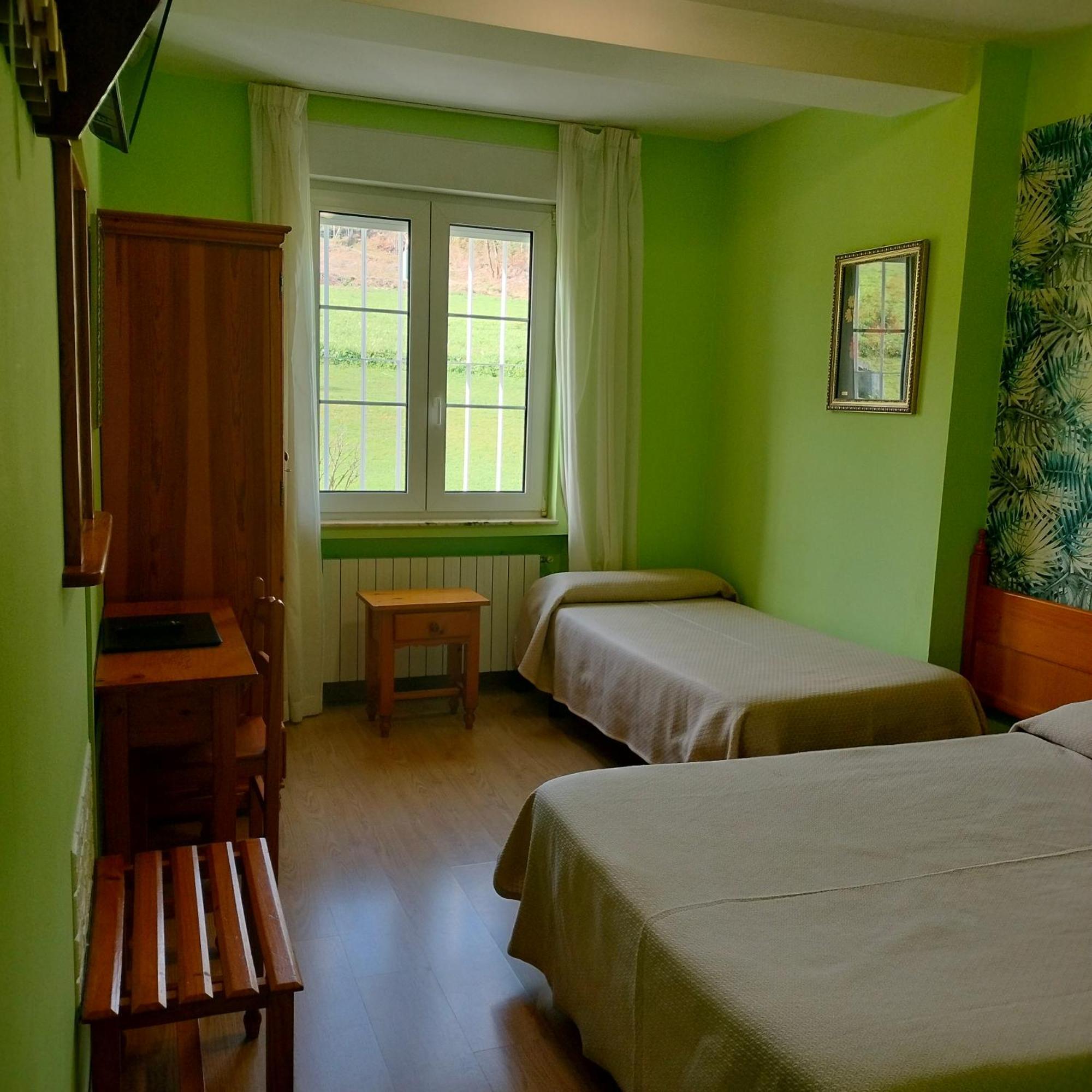 Hotel Capellan นาเวีย ภายนอก รูปภาพ