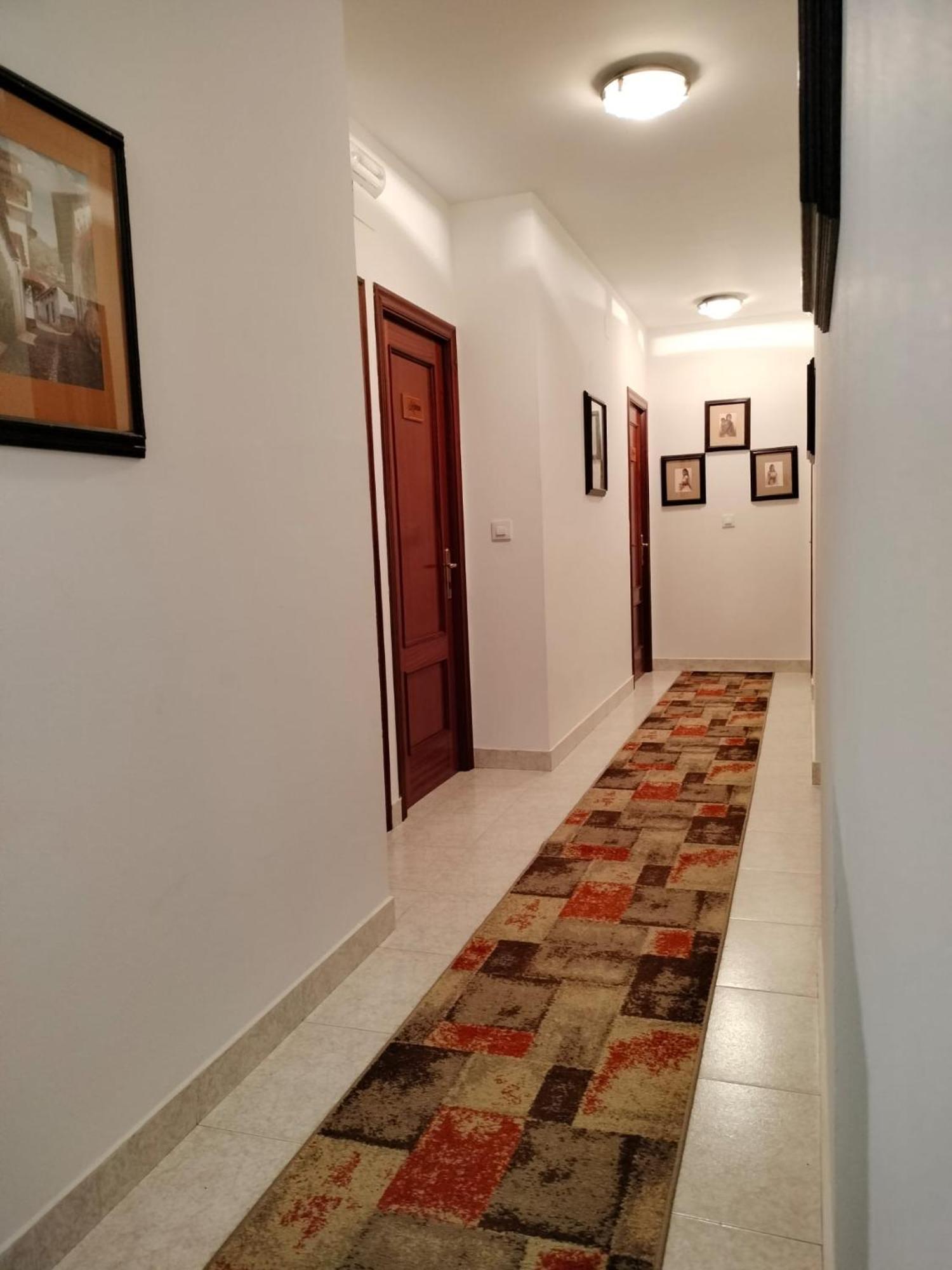 Hotel Capellan นาเวีย ภายนอก รูปภาพ