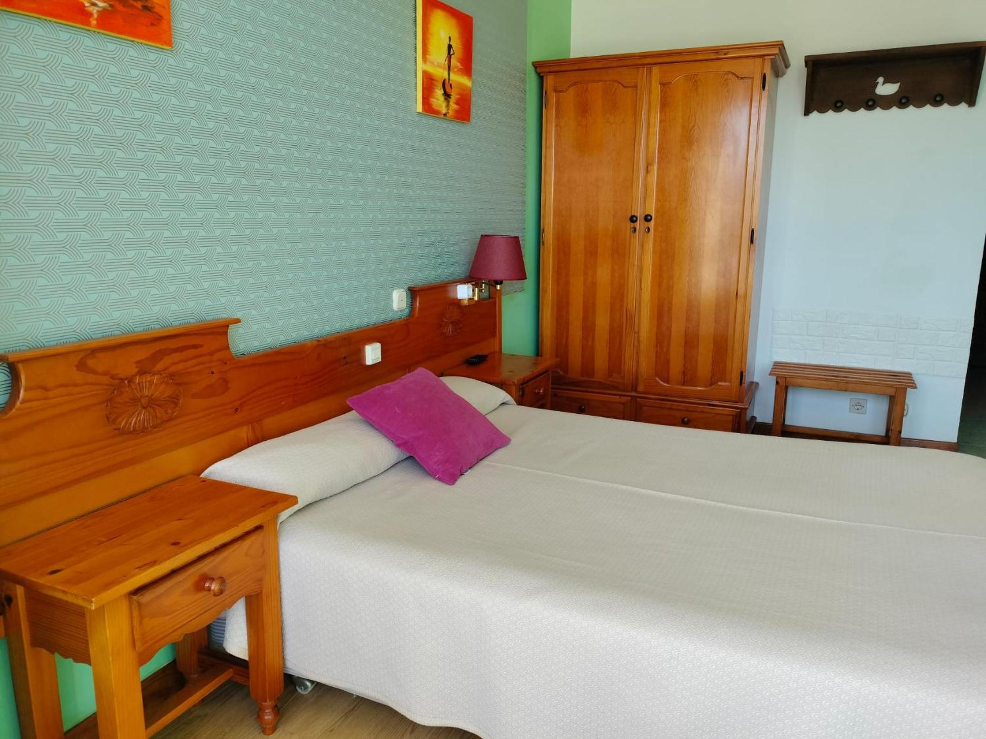Hotel Capellan นาเวีย ภายนอก รูปภาพ